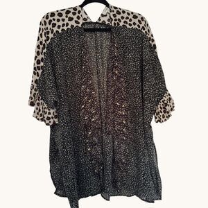 Anthropologie Umgee Size S-M Kimono Boho Cardigan Sheer Bell Sleeve Leopard